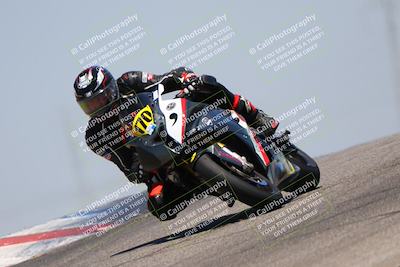 media/May-22-2023-Fastrack Riders (Mon) [[ae7626d9d8]]/Level 2/1230pm (Outside Grapevine)/